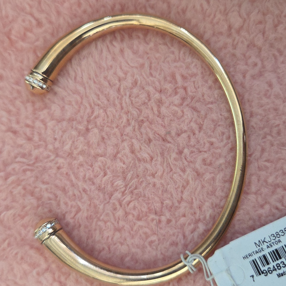NWT! Michael Kors Heritage Astor Bracelet Cuff In Box - Picture 1 of 8